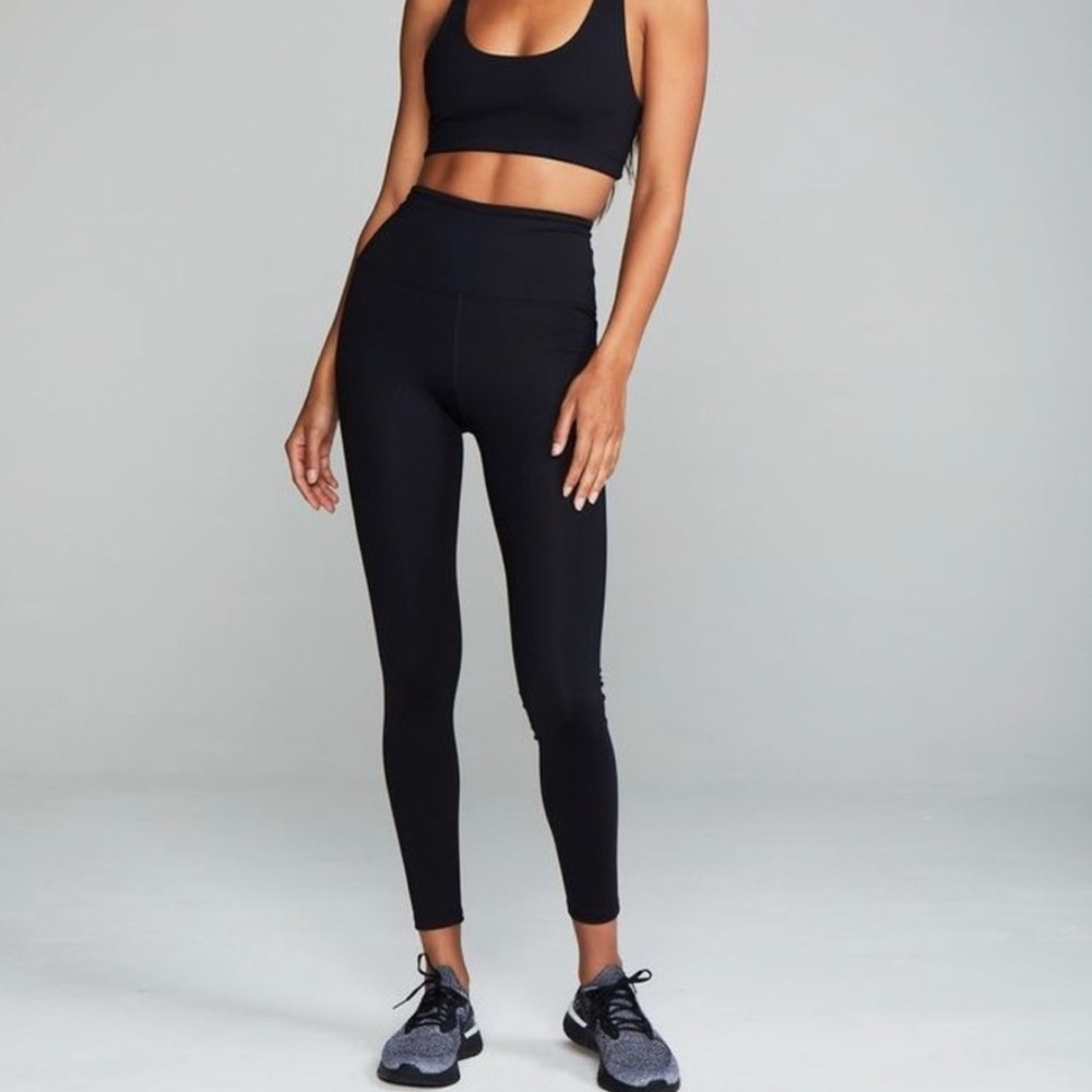 Year of ours YOS sport leggings practically new